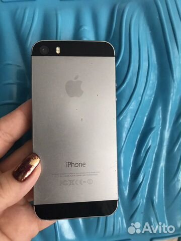 Телефон iPhone 5s на запчасти