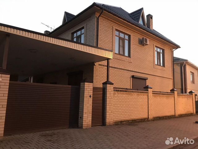 Дом 200 м² на участке 4 сот.