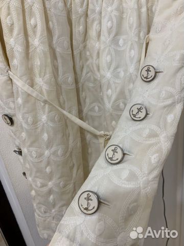 Кофта блузка с декором пуговицы juicy couture