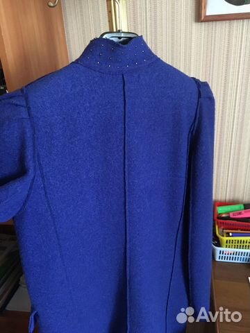 Красивое шерстяное пальто Красивое шерстяное пальто