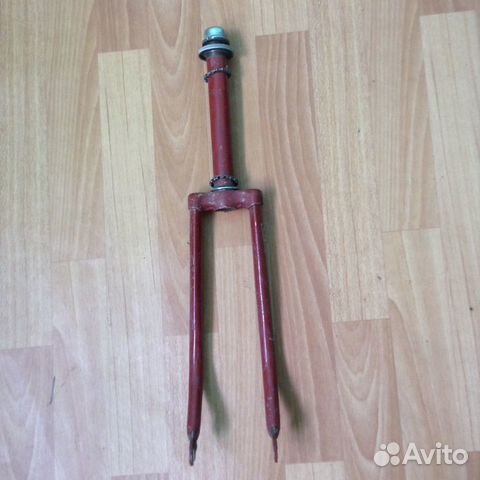 Велосипед десна вилка. Велосипед десна в 140 1990 годов. Илка 20" 1"х194 мм жёстк. Вилка десна. Велосипед десна вилка.
