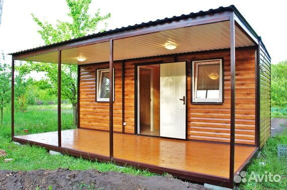 Бытовка для дачи с верандой, дачный домик