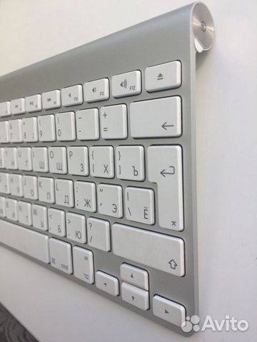 Клавиатура Apple Wireless Keyboard MC184 White Blu Клавиатура Apple Wireless Keyboard MC184 White Blu