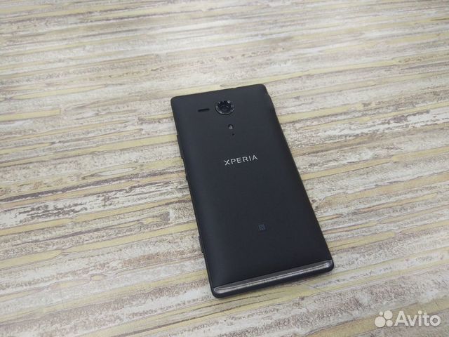 Телефон Sony Xperia SP