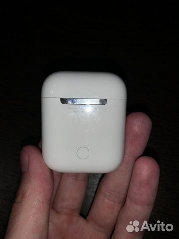 Беспроводные наушники Apple AirPods (1 серии)