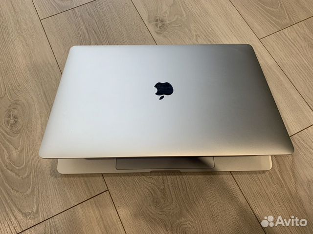 MacBook Pro 15 Mid 2017 Silver MacBook Pro 15 Mid 2017 Silver