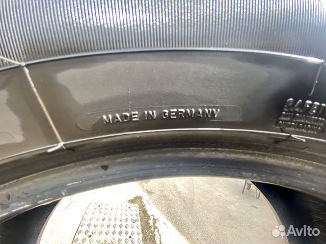 Б/у резина на один сезон Dunlop SP Quattromaxx