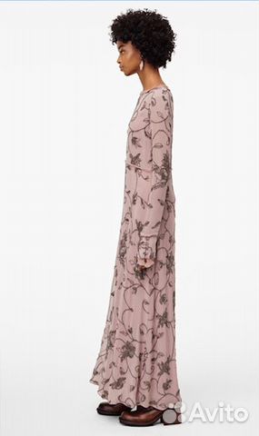 Zara Collection 2020 платье с вышивкой новое Zara Collection 2020 платье с вышивкой новое
