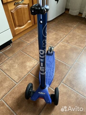 Самокат Maxi Micro Самокат Maxi Micro