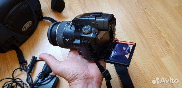 Зеркальный фотоаппарат sony Alpha slt-a33 Зеркальный фотоаппарат sony Alpha slt-a33