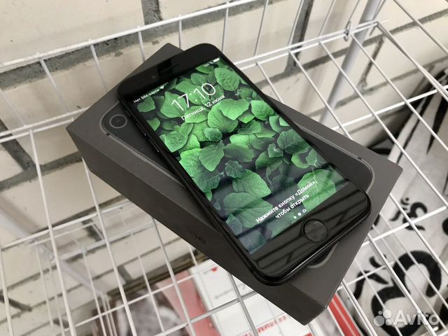 iPhone 8 64 gb iPhone 8 64 gb