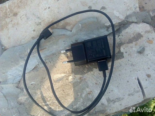 Зарядное устройство Тайпси