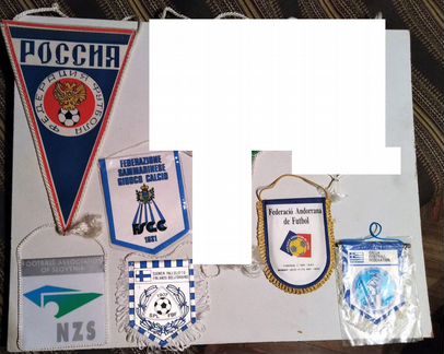 Вымпелы футбольных клубов и федераций