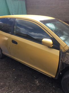 Дверь правая Honda Civic EP1 EP2 EP3 хетчбэк 3d