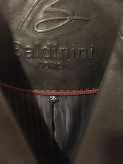 Кожаная куртка Baldinini, новая,56 размер