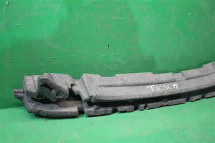 Абсорбер бампера передний Hyundai Tucson 3 2015