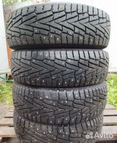 Roadstone Winguard WinSpike SUV 235/65 R17