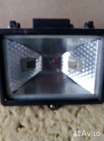 Прожектор галогенный