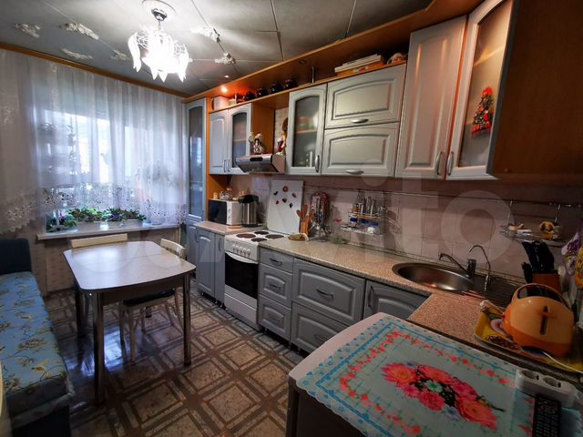 2-к. квартира, 50 м², 1/3 эт.