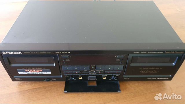 Двухкассетная дека Pioneer CT-W806DR