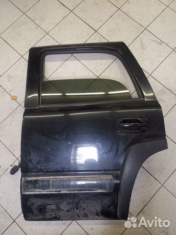 Дверь задняя chevrolet tahoe GMT 840