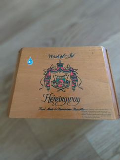 Пустая коробка от сигар arturo fuente heminguay 