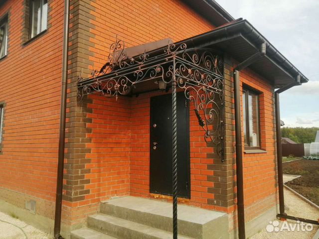 Козырек над крыльцом металл