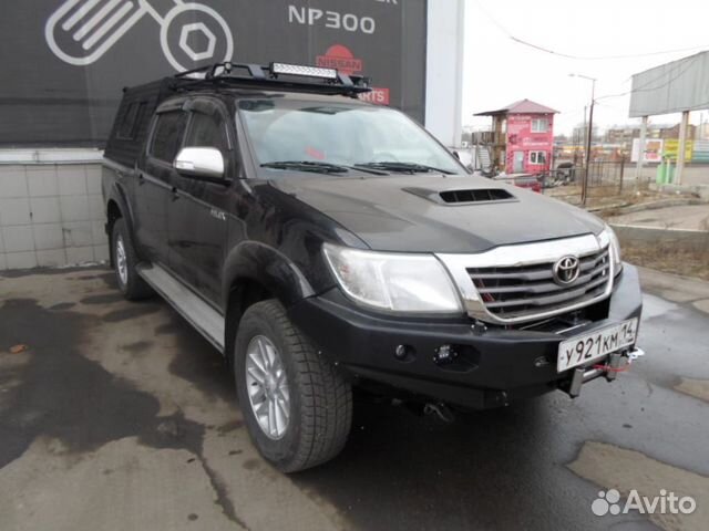 Передний силовой бампер Тойота Хайлюкс Виго 2006