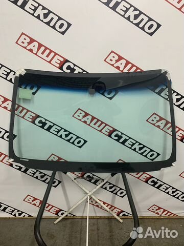 Лобовое стекло Subaru Forester SG Замена 1ч