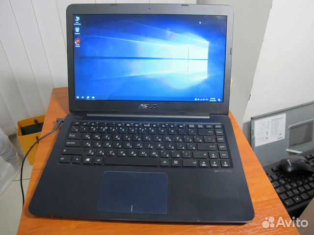 Ноутбук Asus E402S 14