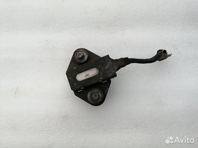 Suzuki Boulevard C50 датчик боковой ножки