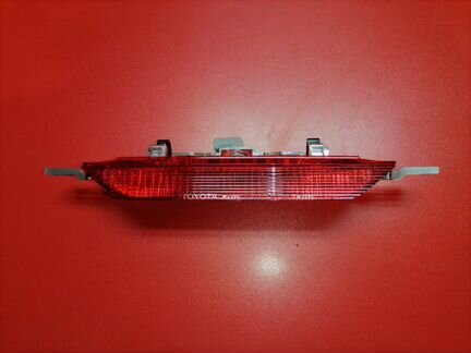 Стоп-сигнал Toyota Corolla ZZE121R 3ZZ-FE 2005