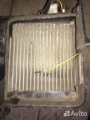 Радиатор кондиционера салонный Volvo s40 2.0