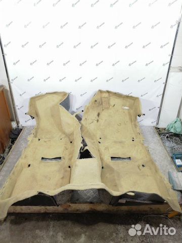 Ковер пола Toyota Crown GRS183