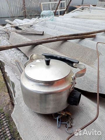 Чайник электрический новый