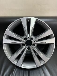 Оригинальный диск на Mercedes W222 R19