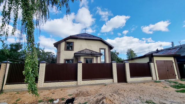 Коттедж 160 м² на участке 9,3 сот.