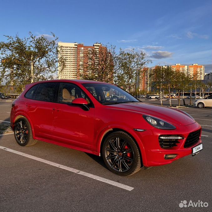 Porsche Cayenne GTS 2013