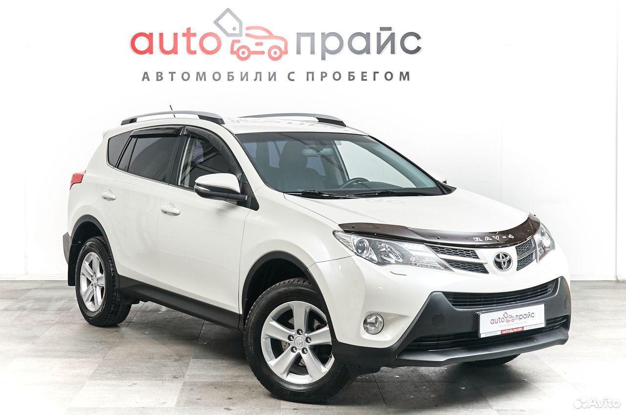 Рав красноярск. Белый Toyota rav4 IV (xa40) 2.0 CVT (146 Л.С.) 4wd.