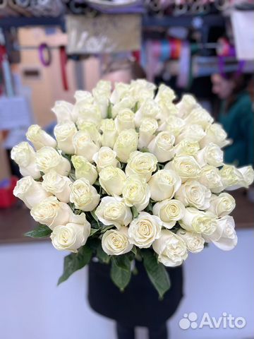 Букет 55 белых роз