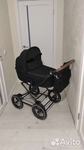 Коляска Roan Bass Next Classic 2в1