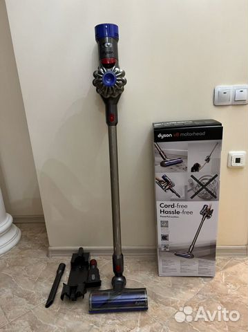 Пылесос Dyson v8 motorhead