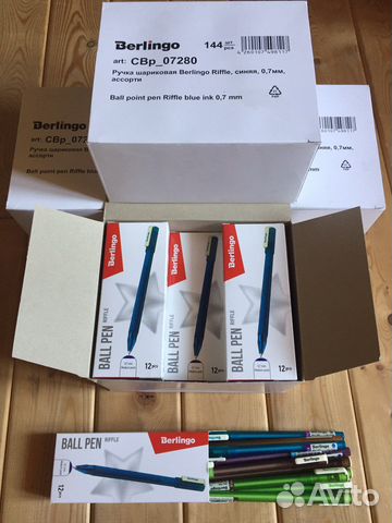 Ручки шариковые разные