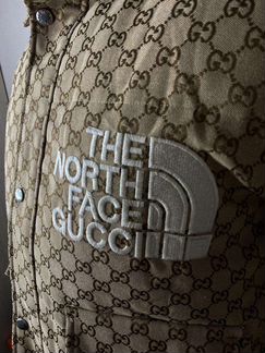 Пуховик The North Face Gucci