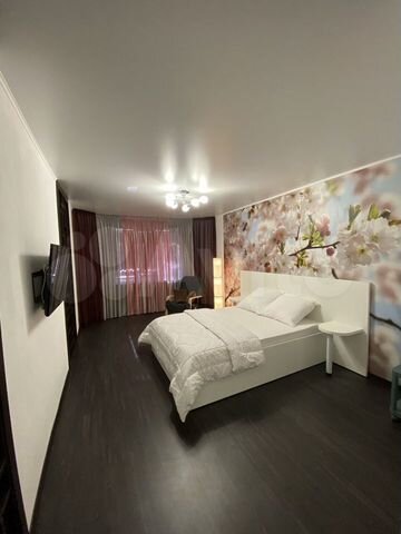 1-к. квартира, 48 м², 6/10 эт.