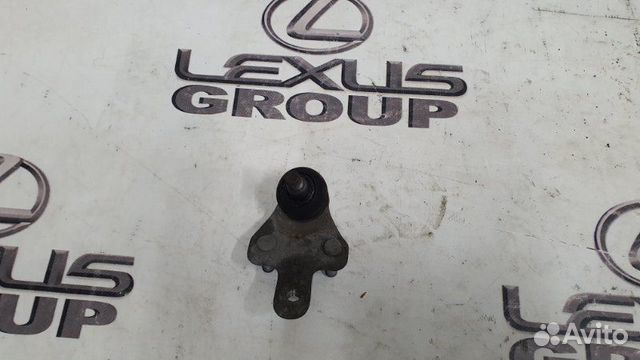 Шаровая опора передняя левая Lexus Rx450H GYL25