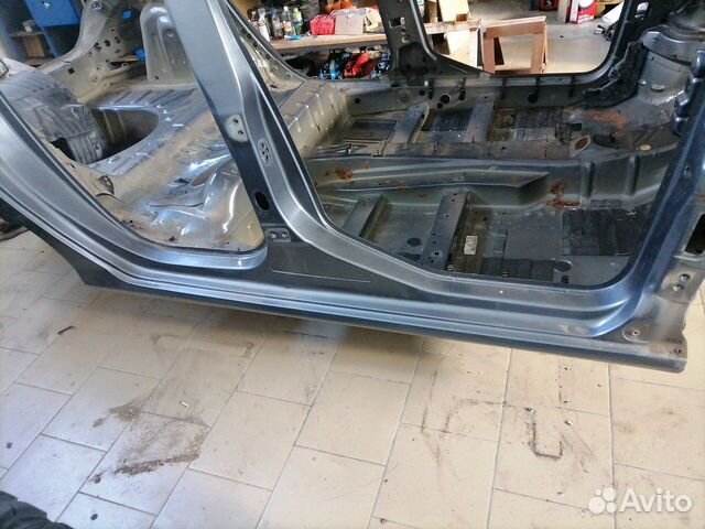 Порог кузова правый Peugeot 308 1 хэтч