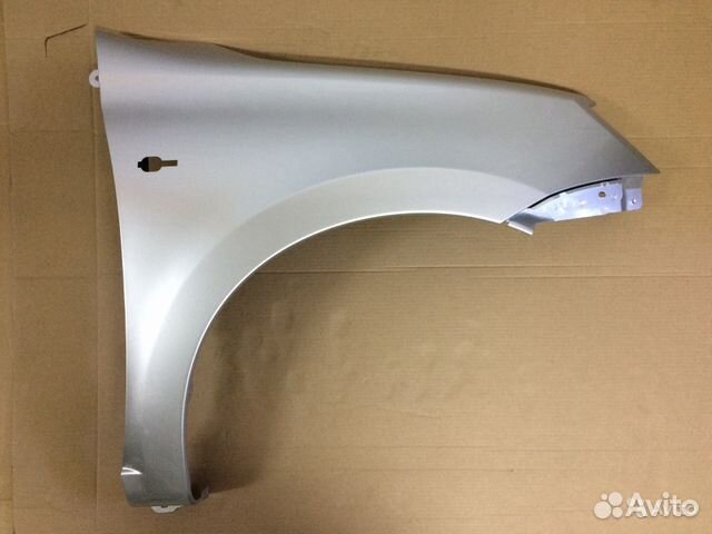 Крыло правое на Лада Гранта в цвет. Замена