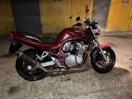 Suzuki gsf750 bandit