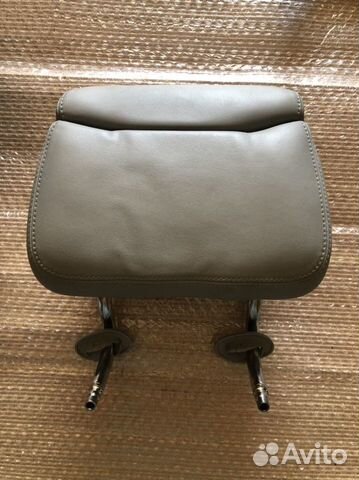 Подголовник пассажирский ломающийся audi a8 d4